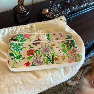 Gucci floral antique bag